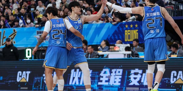 星空体育入口-媒体人：北京阵容总不齐整 即便明星们复出 磨合也明显欠缺不少