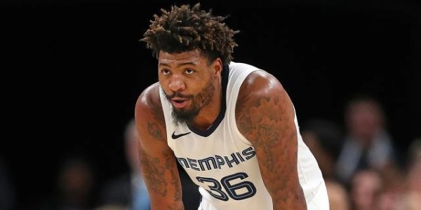 星空体育中国官网-除了力拼防守还要传授经验，斯玛特与灰熊天作之合