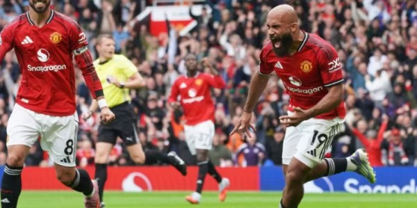 星空体育娱乐平台-3:2！姆伯莫2场2球，B费自我救赎，曼联终场绝杀，阿莫林如释重负