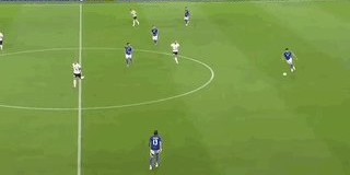 星空体育入口-【世预赛】意大利变身头球队 加图索带队5比0取首胜