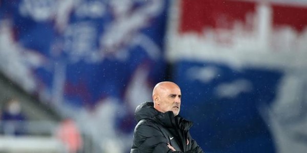 星空体育中国官网-海港官宣非洲黑又硬“兽腰”加盟，海港球迷凭啥嫌弃 35万欧元身价太便宜？